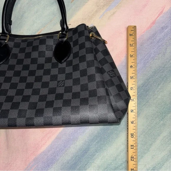 Bag Damier black gray lv soft leather good quality - Picture 10 of 11